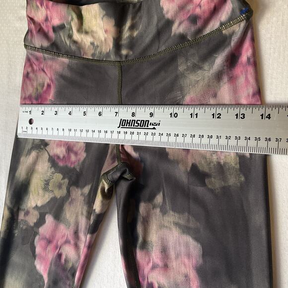 Joylab Women Activewear Pants SMALL Gray Legging Floral Yoga 26" Inseam - Picture 4 of 7